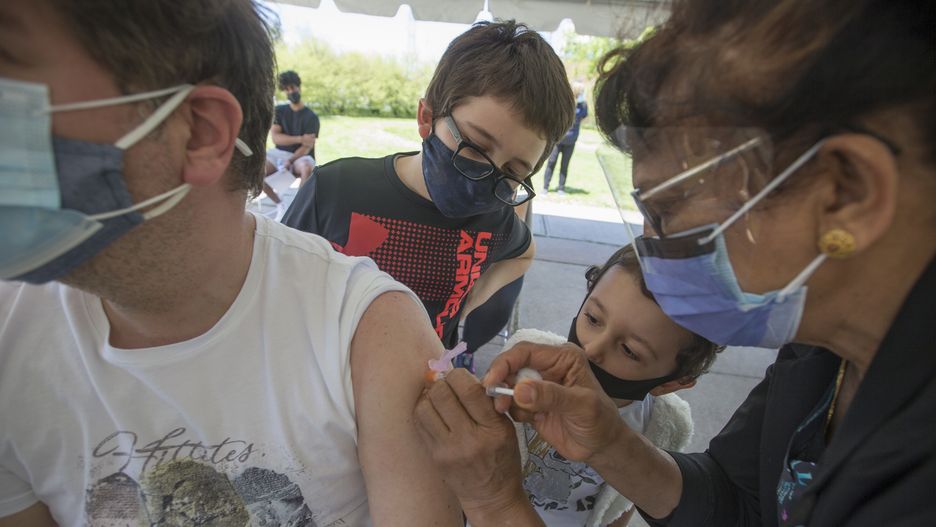 Komisja Europejska dała zielone światło szczepieniom u dzieci)