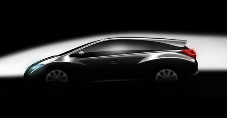 Teaser Hondy Civic Wagon - shooting brake czy kombi?