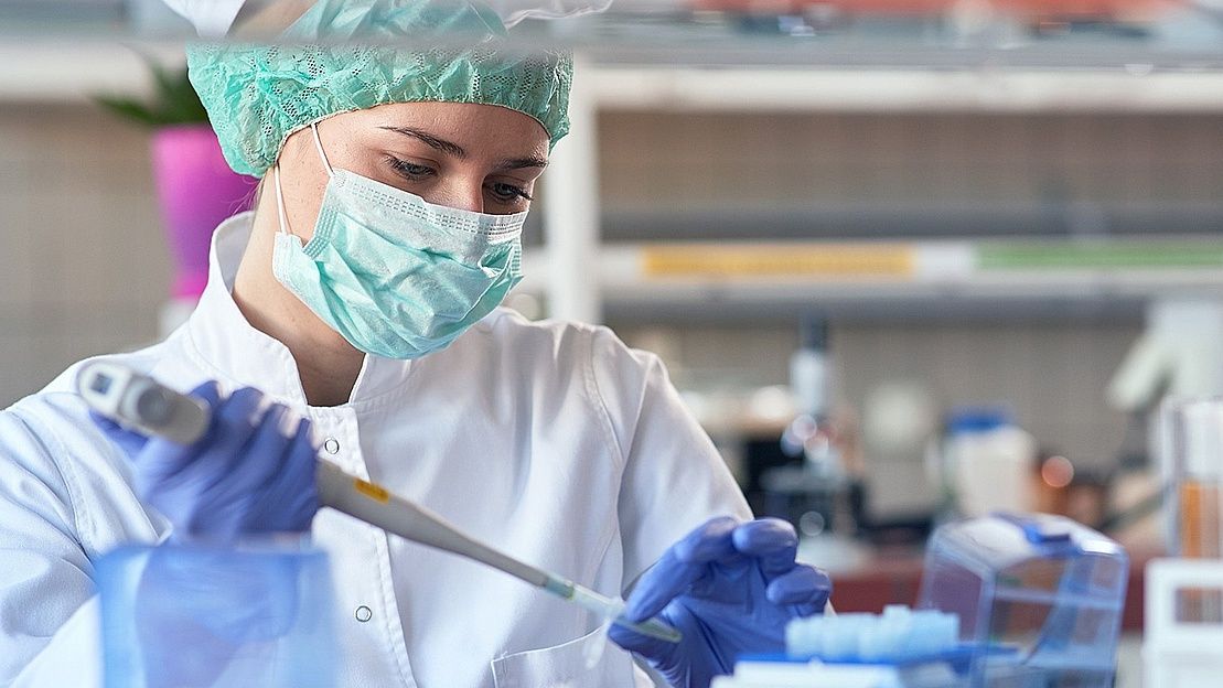 Warsaw Genomics błyskawicznie przestawił się na testowanie i rozpoznawanie Covid-19.