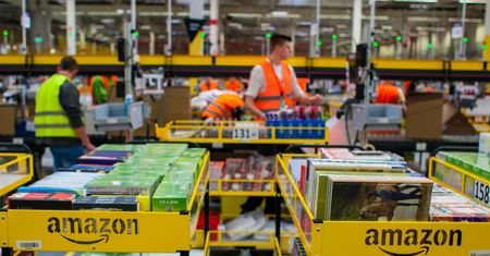 Amazon ogłasza: zwolnimy 14 tys. pracowników. Gigant wskazał powód