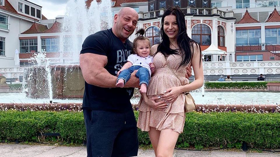 Robert Burneika po raz drugi będzie ojcem.