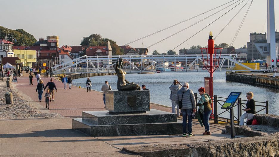 Ustka to jedno z popularnych, nadmorskich miast turystycznych 