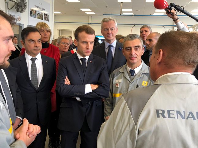 Carlos Ghosn i Emmanuel Macron (fot. Renault)