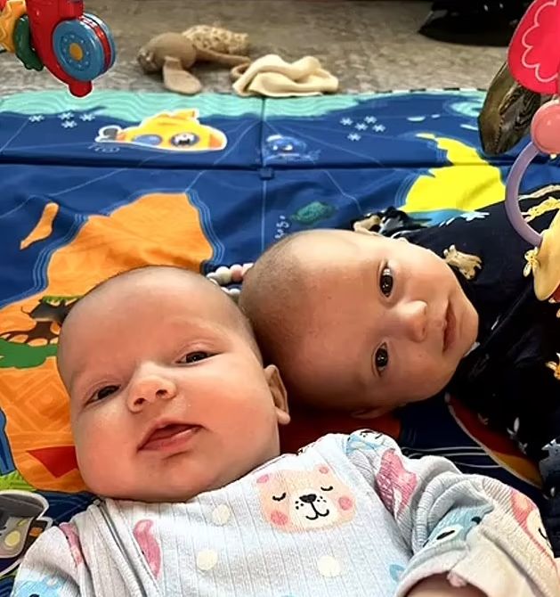 Oficjalnie maluchy są bliźniętami