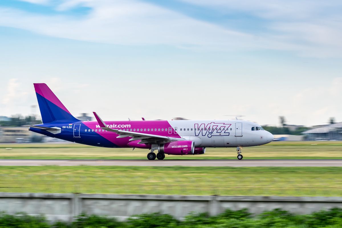 Samolot Wizz Air 