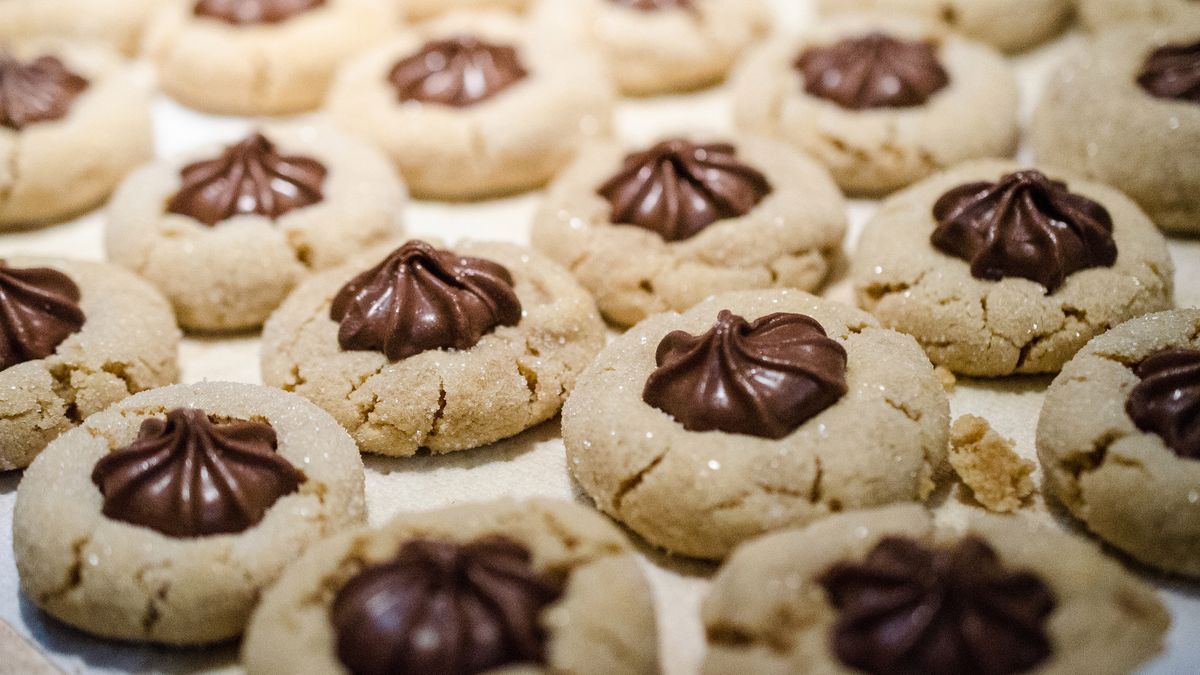 Ciastka maślane lub z cukrem, z dodatkiem czekolady