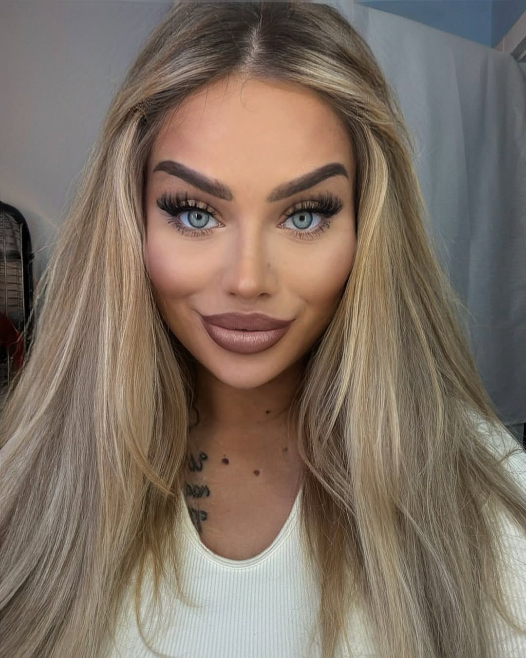 Ewel0na ruszyła z własną marką beauty