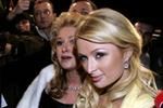 Paris Hilton będzie śpiewała na koncercie