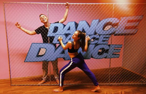 „Dance dance dance” to udany program bez topowych gwiazd, ale z Ewą Chodakowską (opinie)