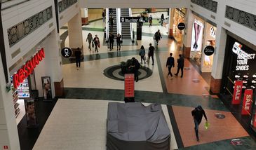 Niedziele handlowe luty i marzec 2021. Sklepy otwarte 28 lutego. To niedziela handlowa?