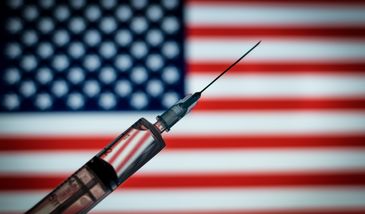 Koronawirus. W USA zatwierdzono do użycia kolejną szczepionkę