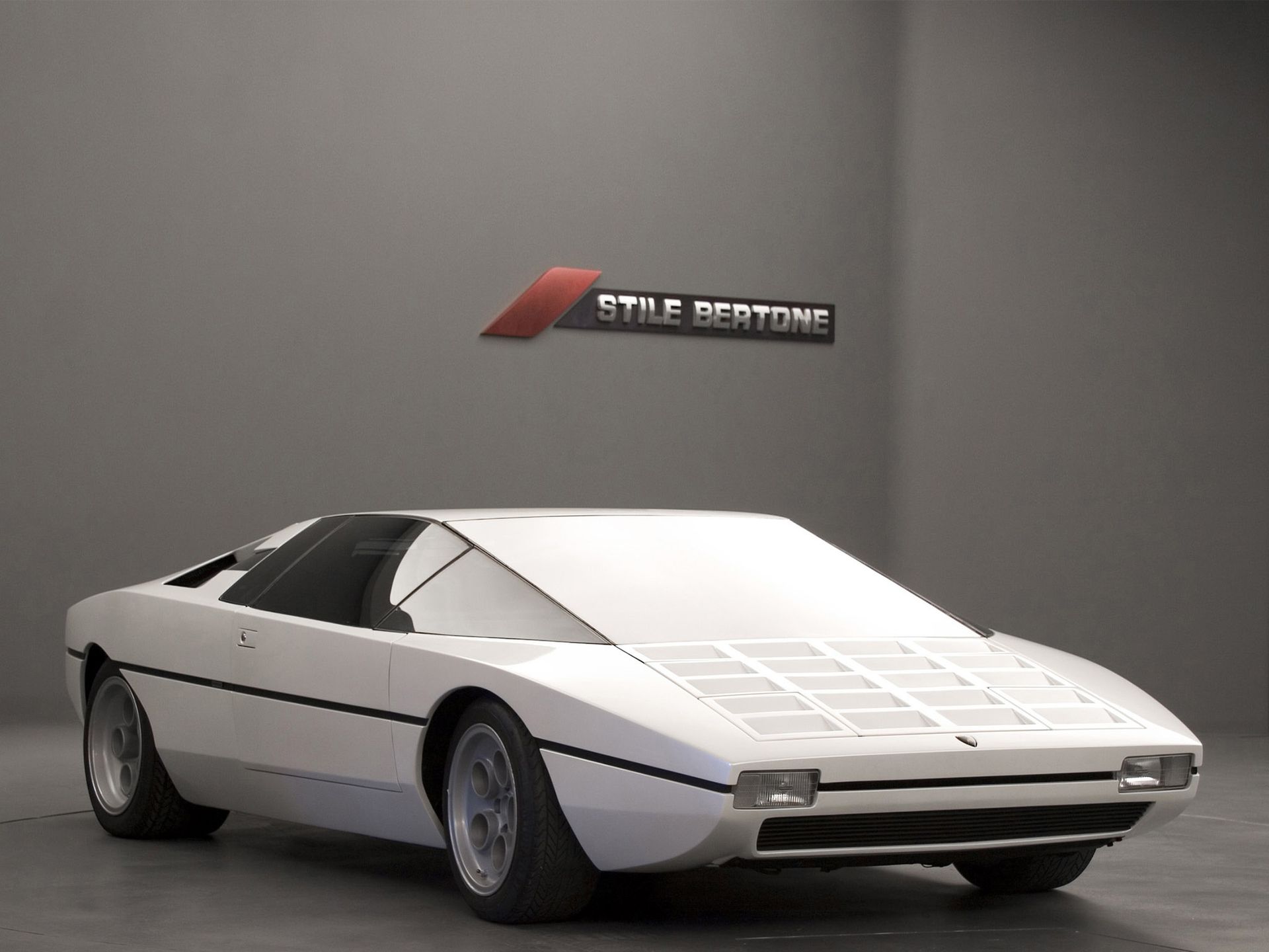 Lamborghini - od traktorów do potworów [galeria] 57