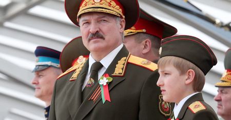 Powrót do bazy. Łukaszenka wydał rozkaz