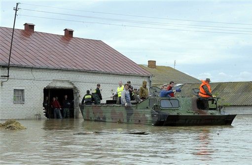 Polska walczy z wielką wodą - relacja z powodzi
