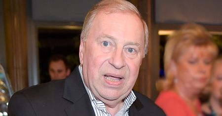 Jerzy Stuhr planuje ZARABIAĆ na wypadku pod wpływem alkoholu? Otrzyma pokaźną kwotę
