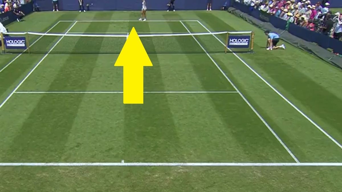 Twitter / WTA / Magda Linette w meczu z Karoliną Muchovą w Eastbourne