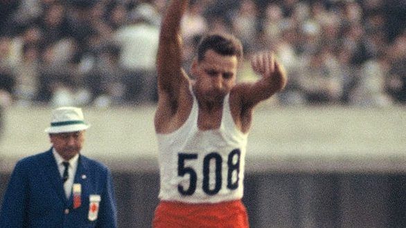 Józef Szmidt pobił w Olsztynie rekord świata fot. domena publiczna