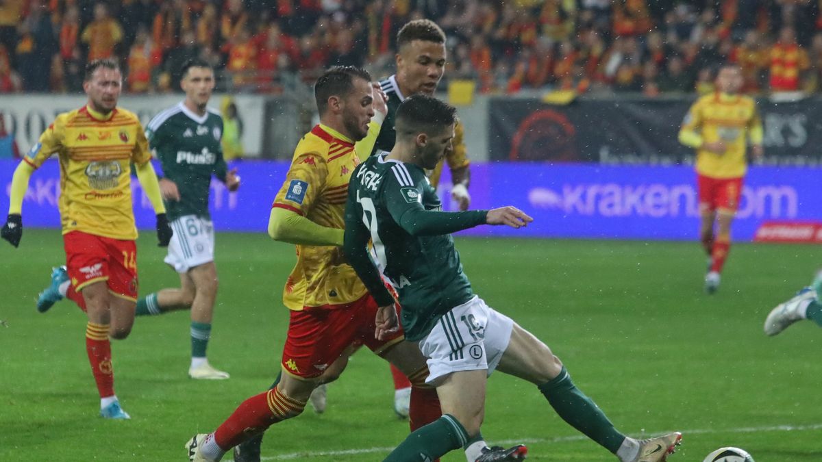 PAP / Artur Reszko / Na zdjęciu: Jagiellonia Białystok - Legia Warszawa