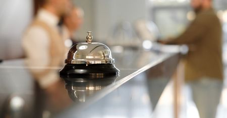 Hotelarze już nie zamkną hoteli. Zamienią je w placówki lecznicze