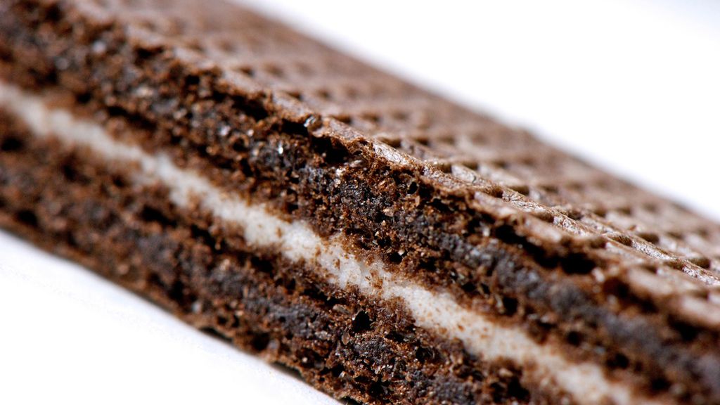 Wafle cukrowe z kremowym nadzieniem bez dodatku cukru