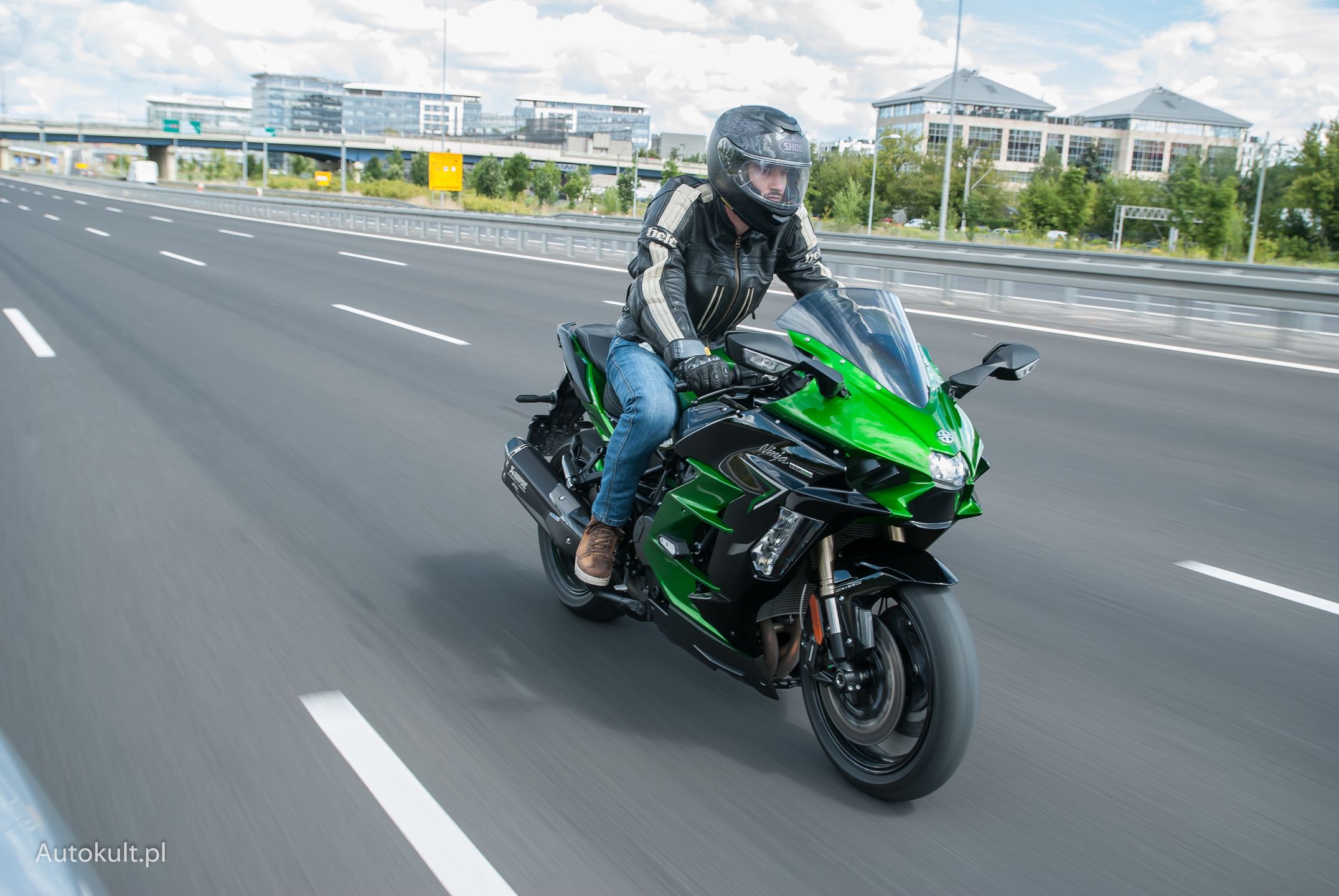 Kawasaki Ninja H2 SX