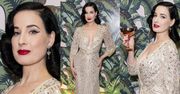 Posągowa Dita von Teese błyszczy w sukni za 15 tysięcy