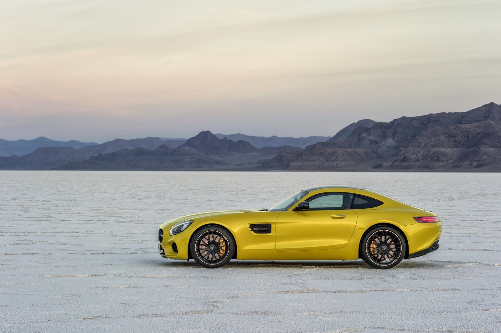 Mercedes-AMG GT na ponad 180 zdjęciach! 79