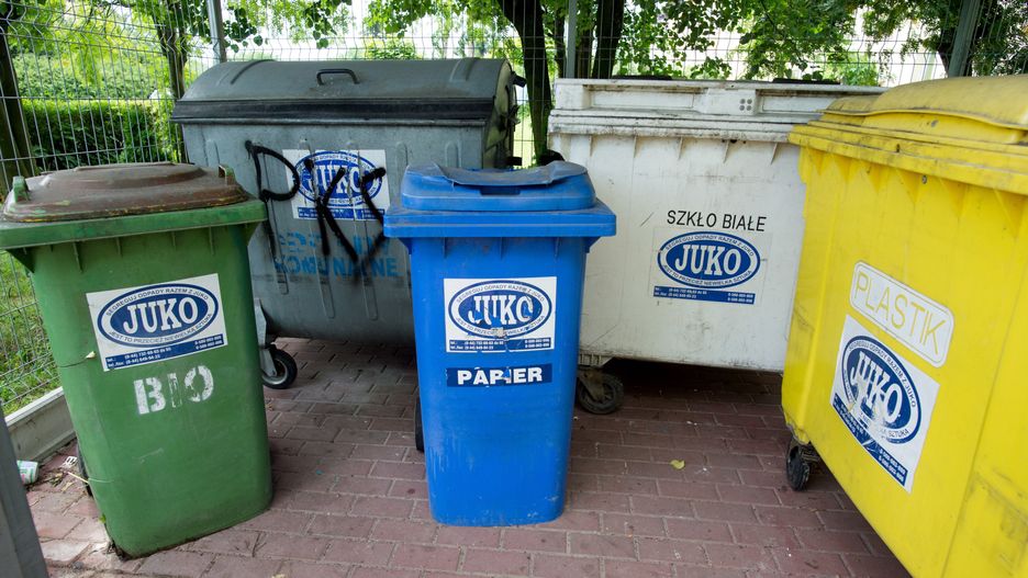 Warszawa. Radni będą dyskutować o opłatach za wywóz śmieci