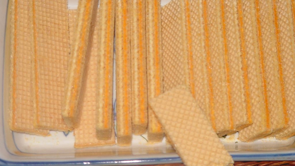 Wafle cukrowe (zawierają wanilię)