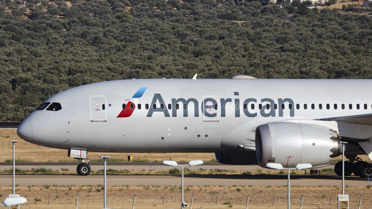 American Airlines Boeing 787 Dreamliner aircraft seen flying, landing and taxiing at Athens International Airport ATH after arriving from Philadelphia, USA PHL airport, a transatlantic long haul flight with the no AA758 . The Boeing 787-8 modern and advanced wide body airplane, with the tail number registration N812AA, powered by 2x GE General Electric jet engines. American Airlines is a major carrier based airline based in the United States of America, headquartered in Fort Worth, Texas and is the largest airline in the world by passengers with a fleet of 1000 aircraft and 350 destinations, a founding member of Oneworld aviation alliance. Athens, Greece on August 2025 (Photo by Nicolas Economou/NurPhoto via Getty Images)