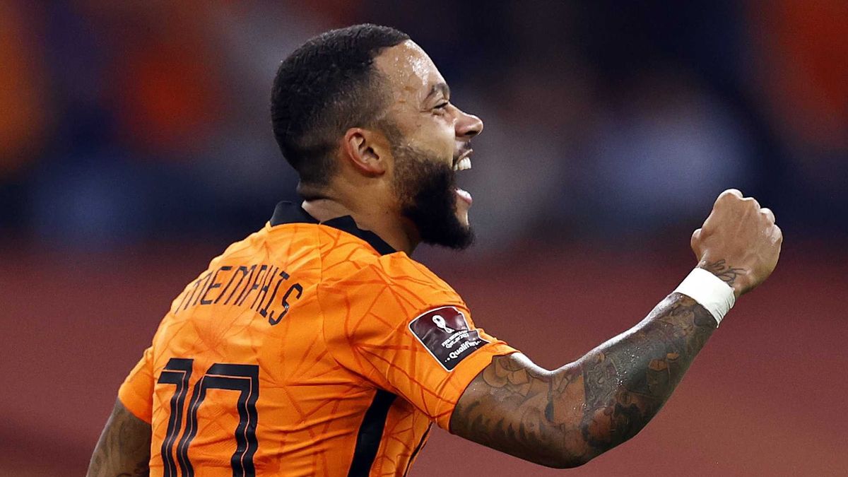 Zdjęcie okładkowe artykułu: PAP/EPA / MAURICE VAN STEEN / Na zdjęciu: Memphis Depay