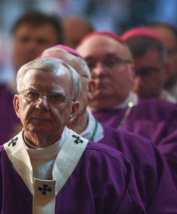 Strajk Kobiet. Jędraszewski pisze do kapłanów. Przypomina im, że mają "hełm i miecz"