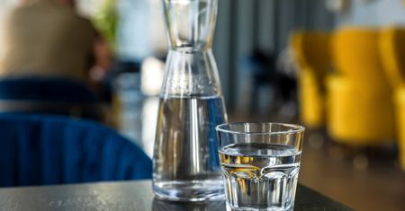 Kranówka w restauracjach gratis? Oto zdanie Polaków. Ogromna przewaga