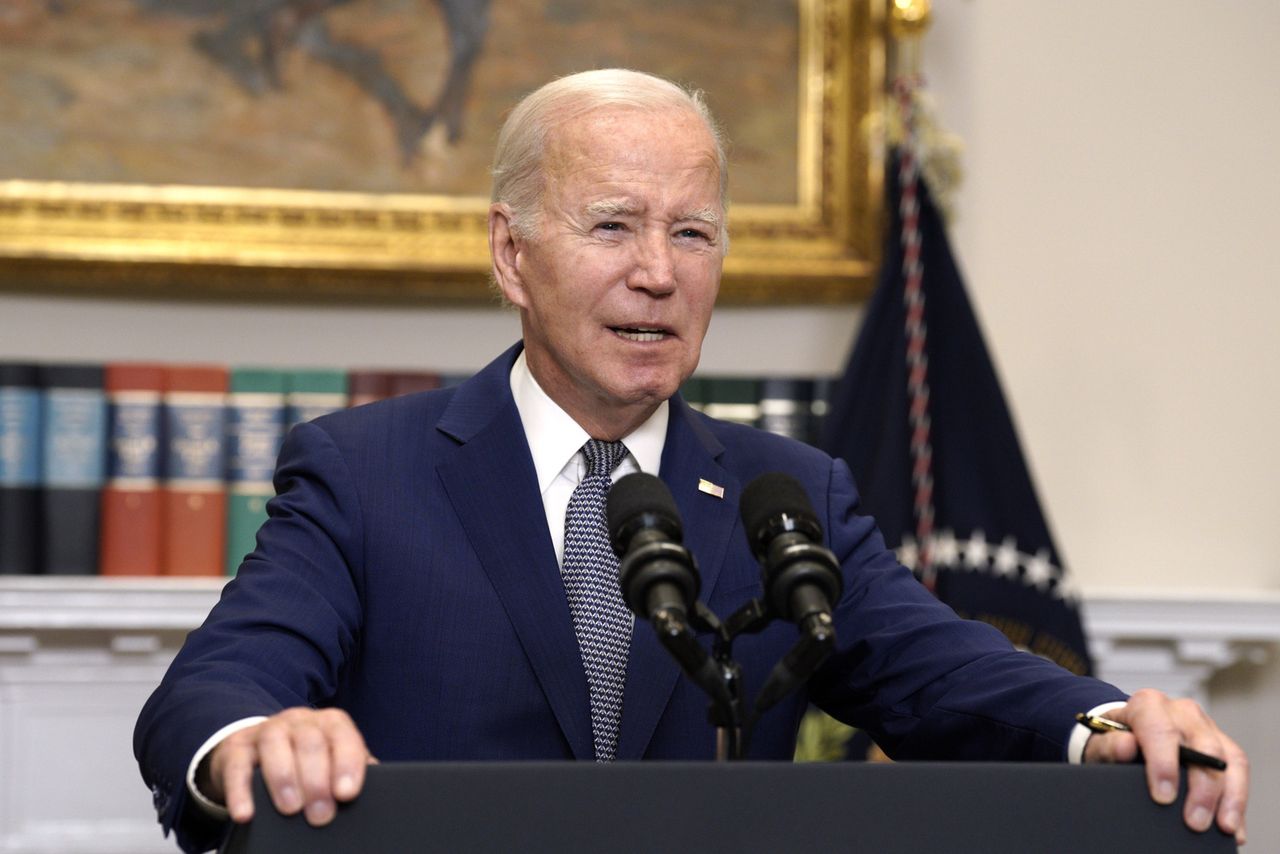 Biden o braku pieniędzy na pomoc Ukrainie. "Nie odejdziemy"