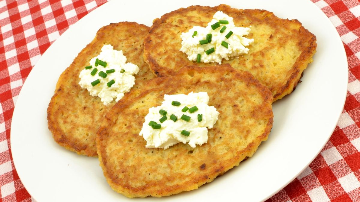 Placki ziemniaczane z młodych ziemniaków –