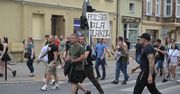 Grudziądz: Policjanci rozliczają uczestników manifestacji "Stop nielegalnej imigracji". Do ukarania kilkadziesiąt osób!