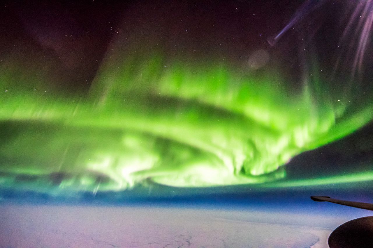 Pilot samolotu szpiegowskiego zrobił zdjęcia zorzy polarnej z bliska! 2