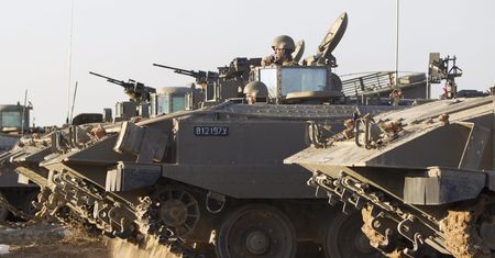 Izrael przygotowuje się do inwazji sił lądowych na Strefę Gazy