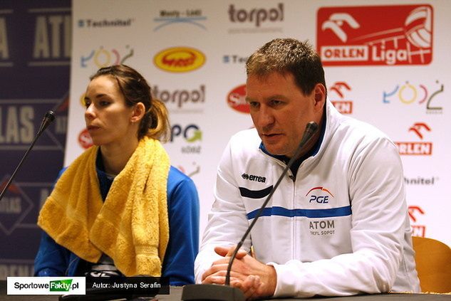 W ubiegłym sezonie trener Adam Grabowski dokonał nieprawdopodobnego wyczynu z drużyną z Sopotu. Czy powtórzy swój sukces z ekipą Budowlanych?