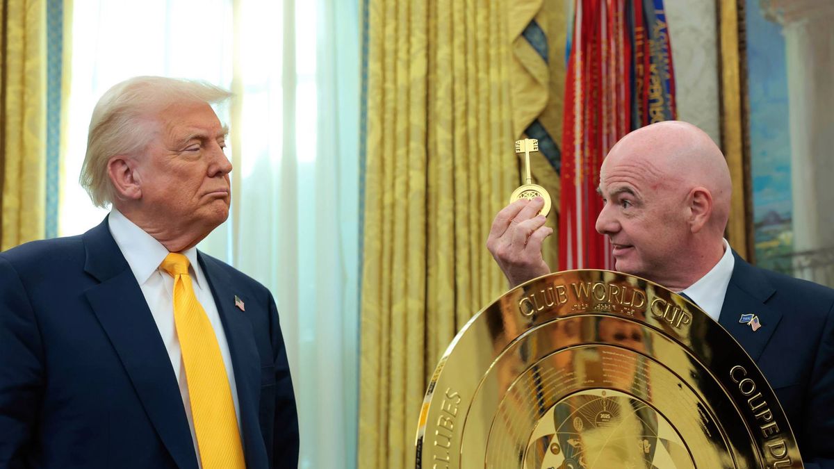 Getty Images / Anna Moneymaker / Na zdjęciu: Donald Trump i Gianni Infantino