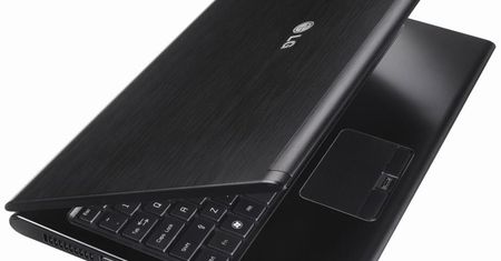 LG A540 i P535 – jak się bawić to w 3D!