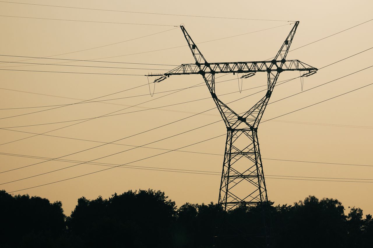 Nowa polityka rządu w sprawie cen prądu. Kto na niej skorzysta?