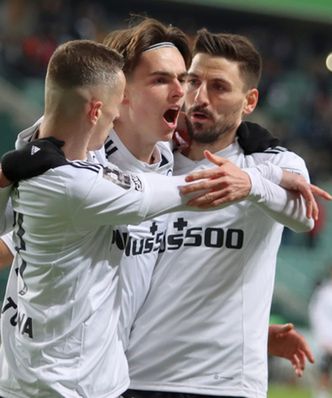 Legia Warszawa - Raków Częstochowa. Gdzie oglądać hit PKO Ekstraklasy? Czy będzie darmowy stream online? O której?