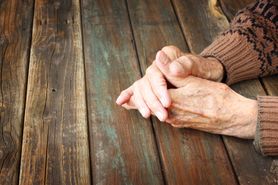 W jaki sposób nadmiar żelaza przyczynia się do parkinsona?