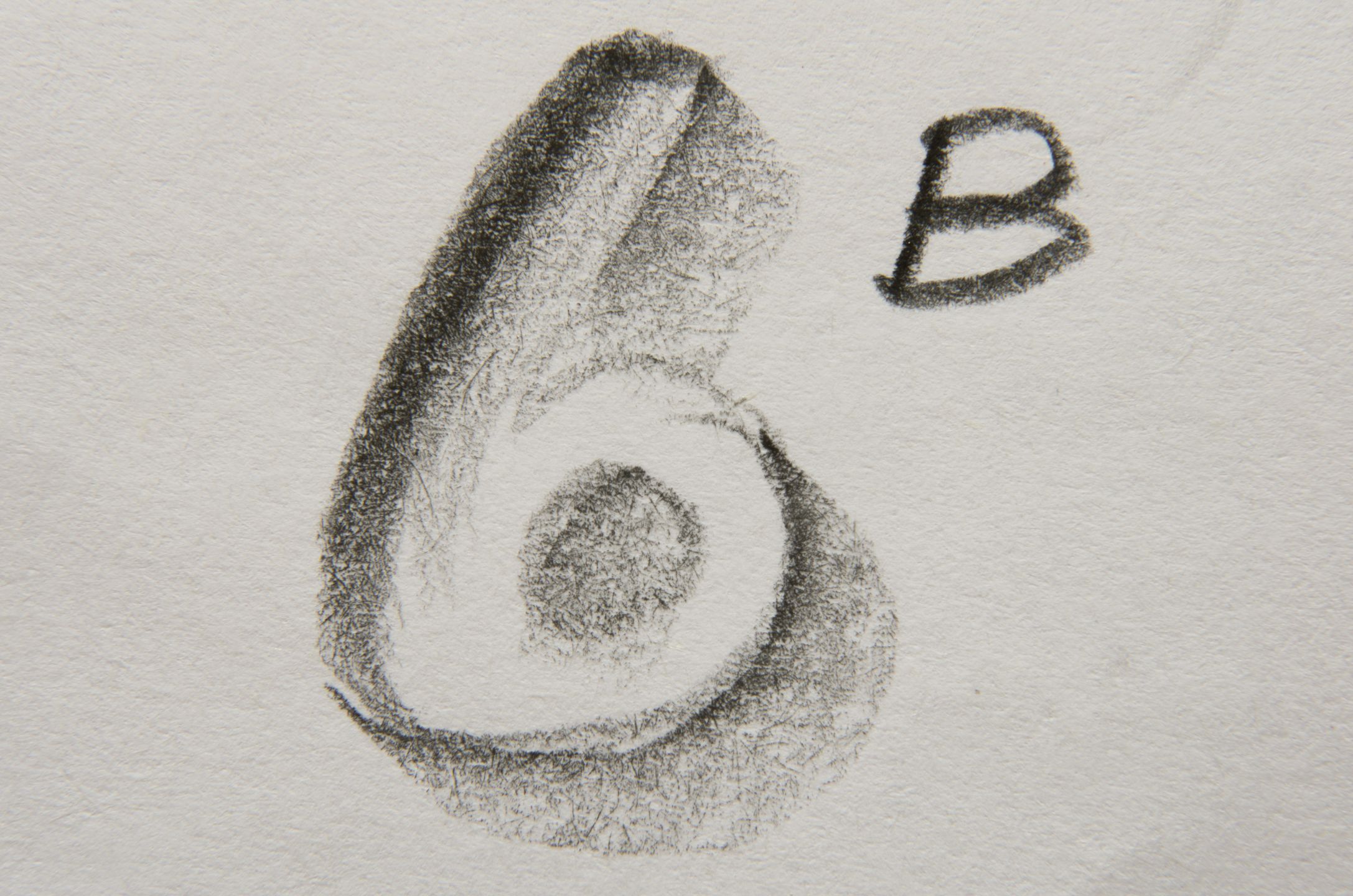 Ołówek 6B
