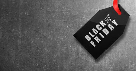 Podnoszą ceny, by później je obniżyć? Jaki naprawdę jest Black Friday?