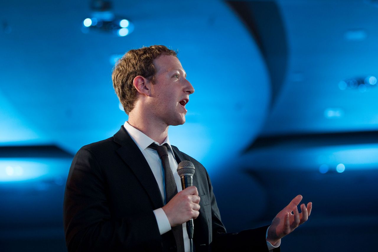 CEO Facebook, Mark Zuckerberg, jest gotów płacić więcej podatków w Europie, fot. Pete Souza / Biały Dom