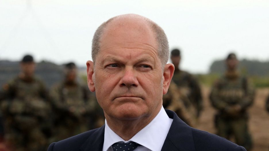 TemporaryGerman Chancellor Olaf Scholz speaks during a press conference during a visit of the Silvestras Zukauskas landfill in Pabrade, Lithuania June 7, 2022 (Photo by PETRAS MALUKAS / AFP)PETRAS MALUKAS