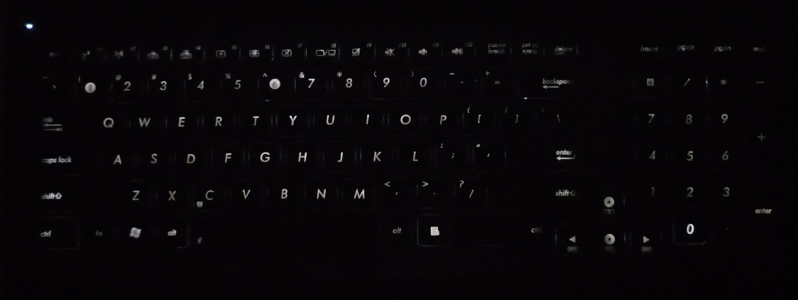 Asus G74SX – kolos z gamingowym zacięciem [test] 10