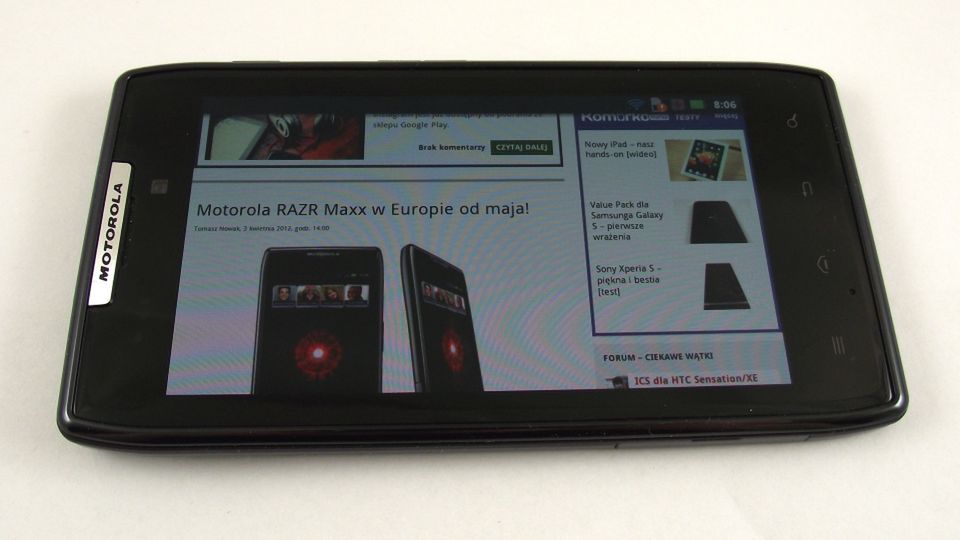 Motorola RAZR HD na horyzoncie. Będą cztery rdzenie i ekran HD? 1